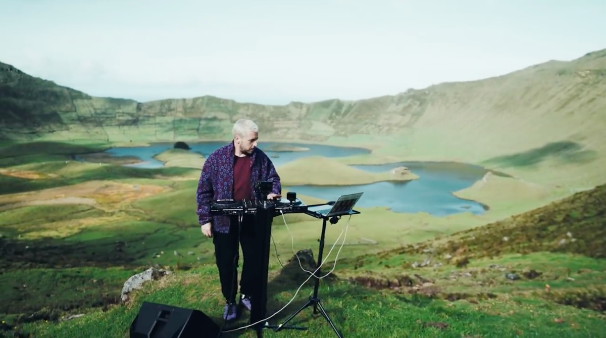 Listen (& Watch): Branko's Açores Set